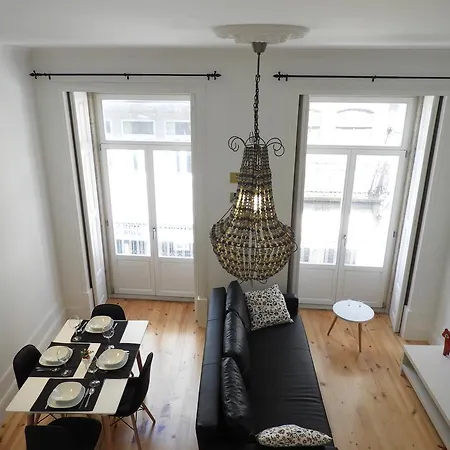 Apartment Center Spot *